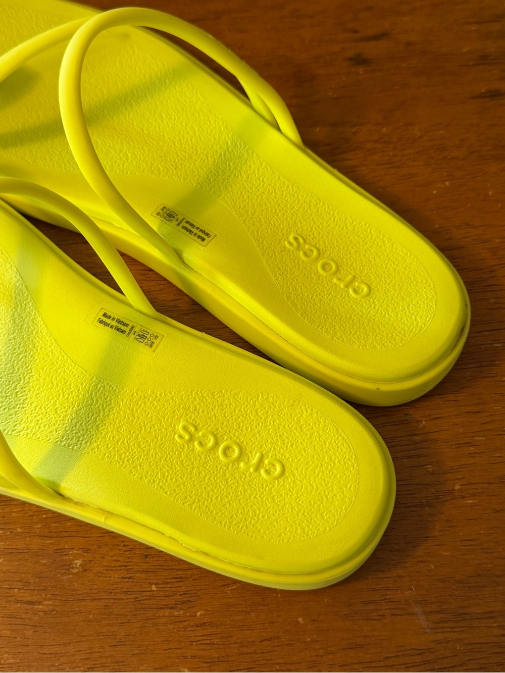 🩴Crocs Toe Loop Sandals - Picture 4 of 5